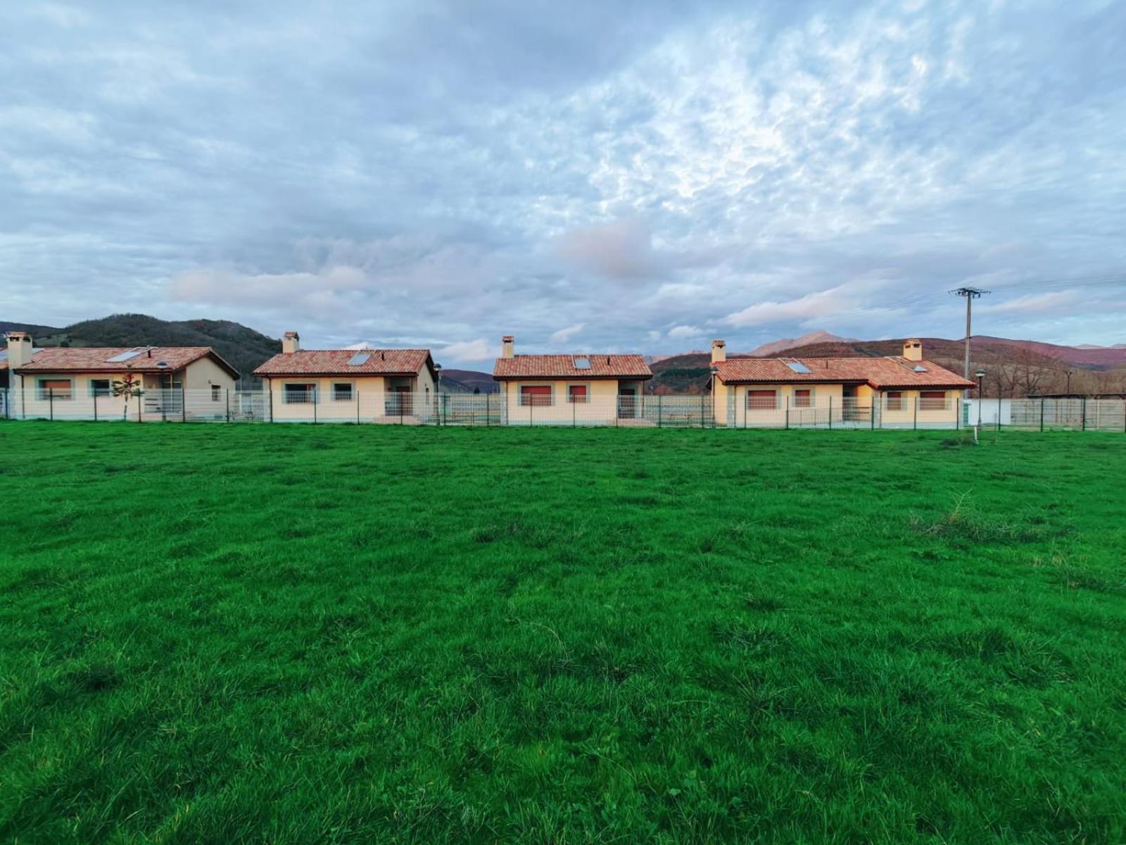 Casas Rurales Cuatro Valles Наредо-де-Фенар Экстерьер фото