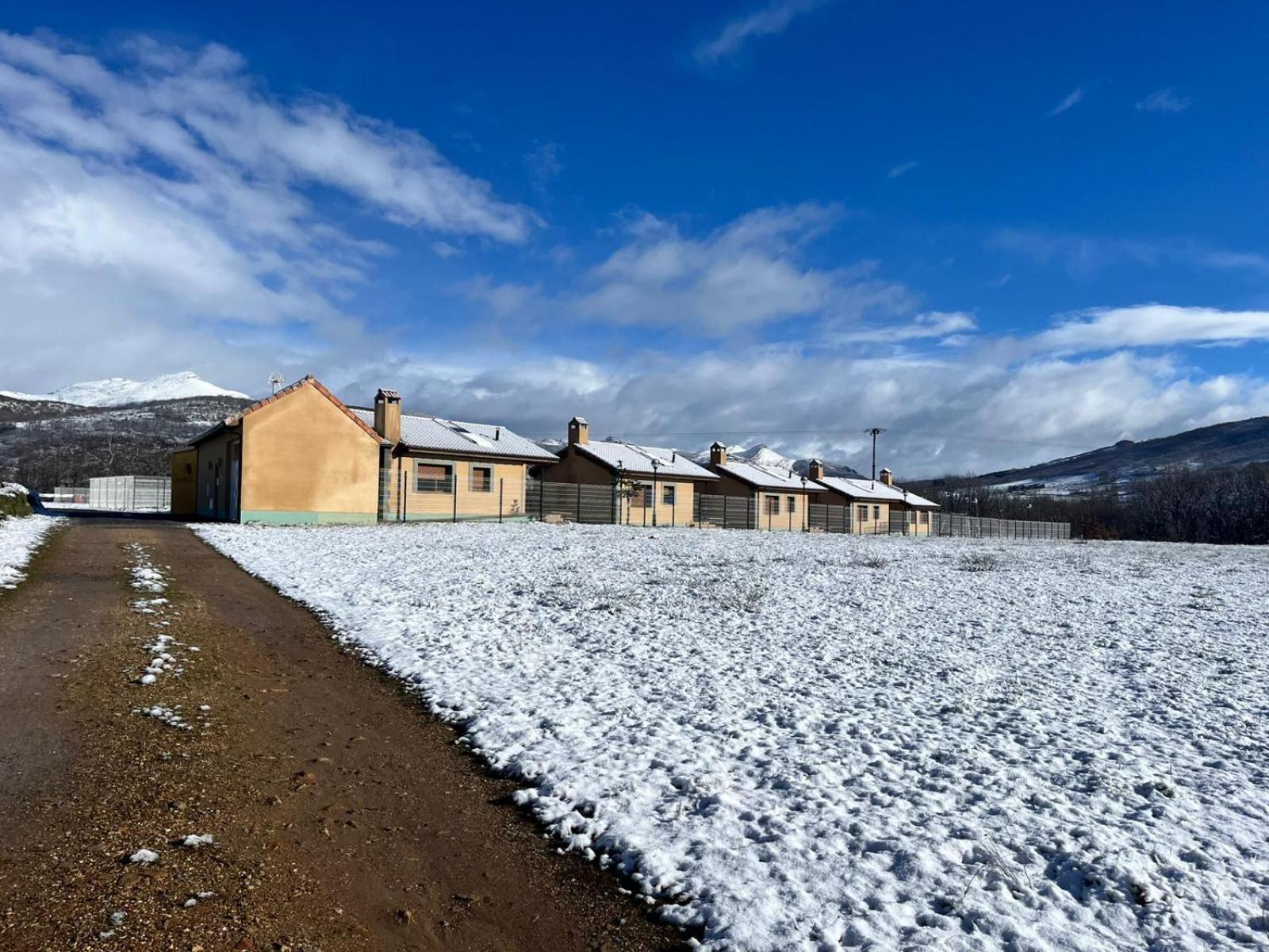Casas Rurales Cuatro Valles Наредо-де-Фенар Экстерьер фото